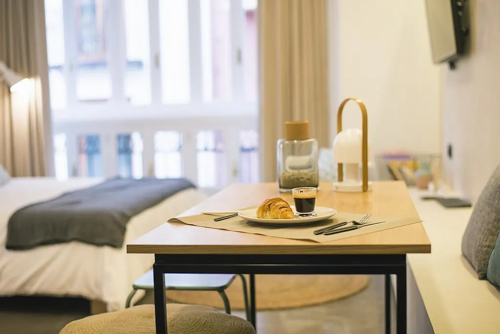 Welldone Cathedral Apartment Seville