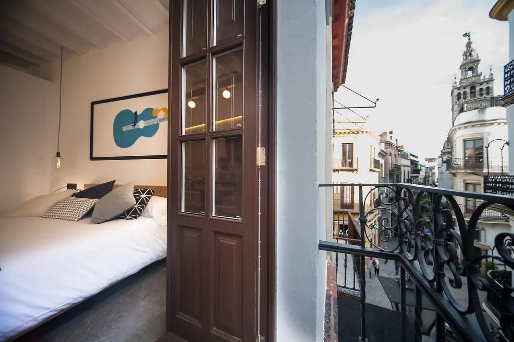 Welldone Cathedral Apartment Seville