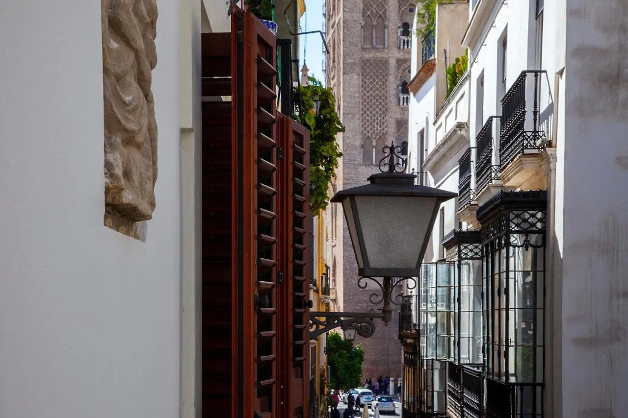 Welldone Cathedral Apartment Seville