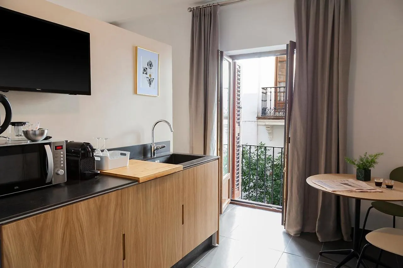 Welldone Cathedral Apartment Seville Spain