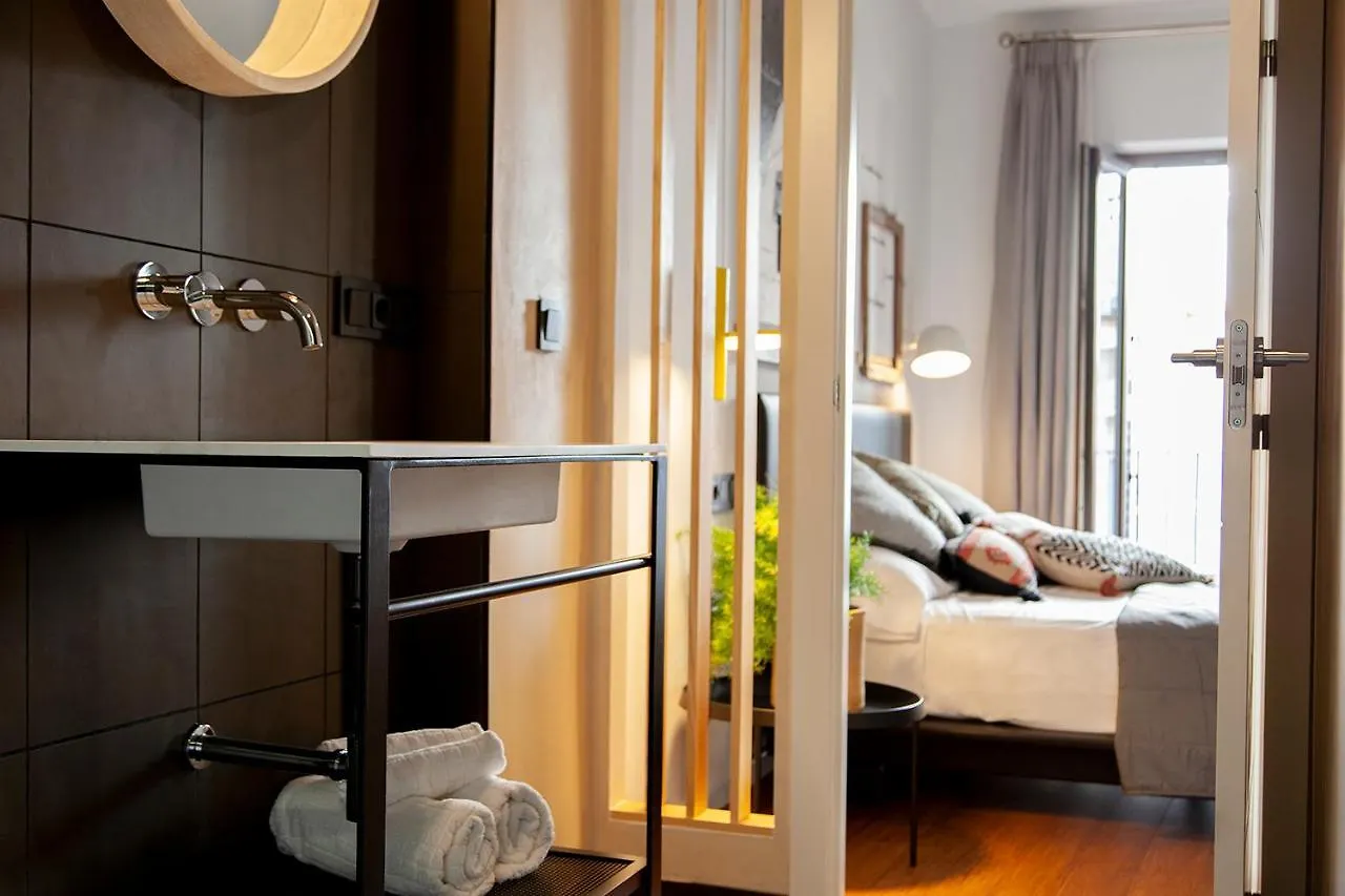 Welldone Cathedral Apartment Seville