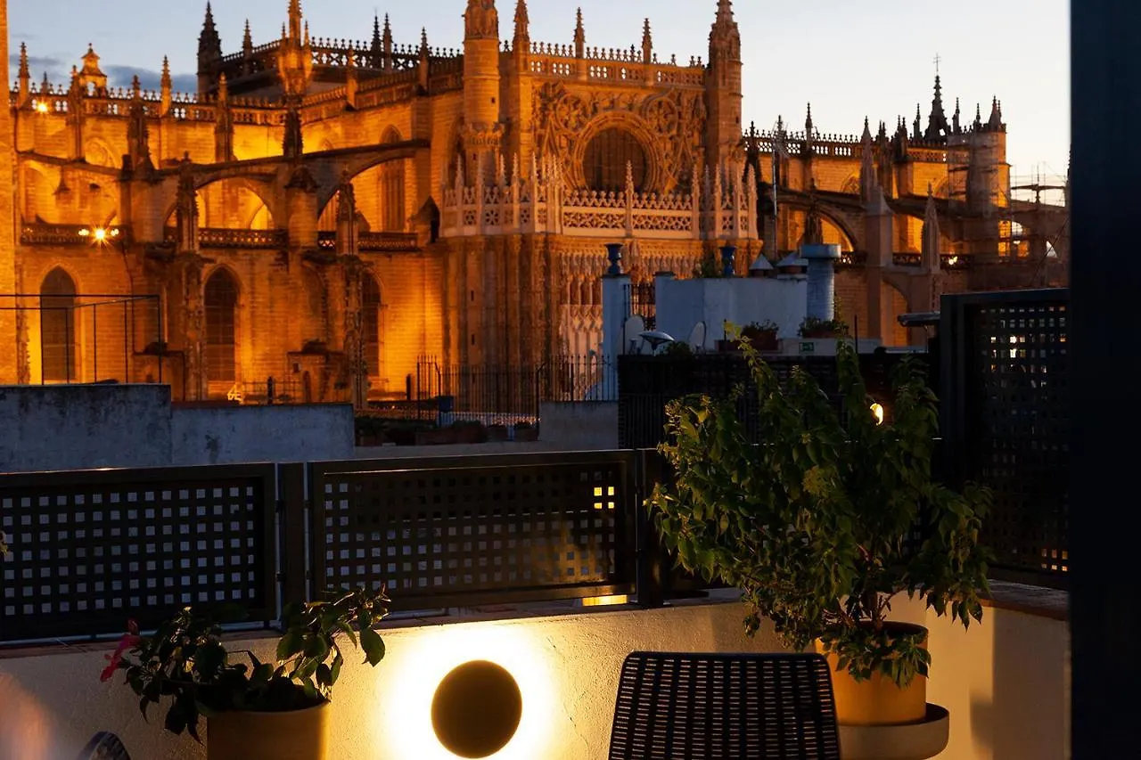 Welldone Cathedral Apartment Seville Spain